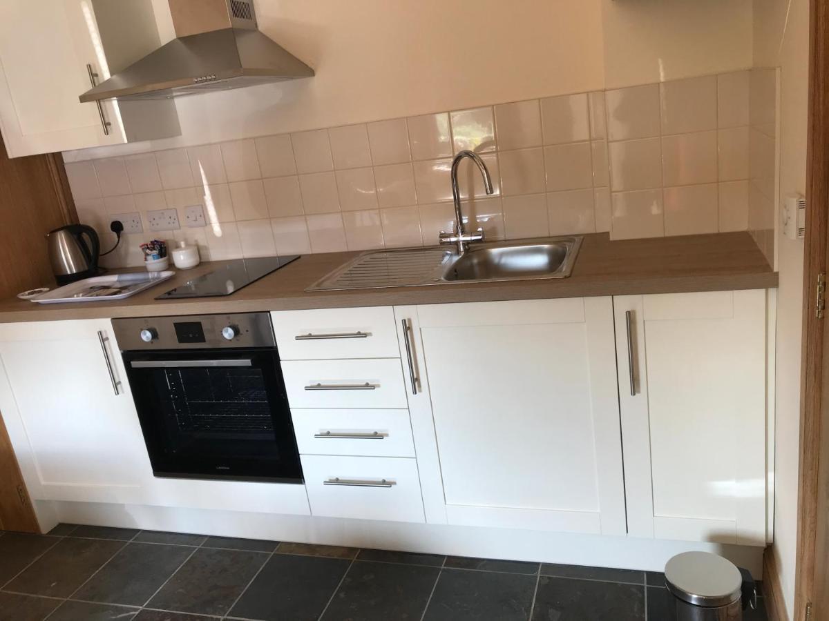 Nuneaton - Cottage - Sleeps 2 - Parking - Garden Exterior foto